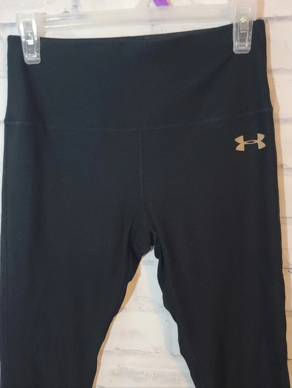 Under Armour Black Fitted Ankle Leggings Small